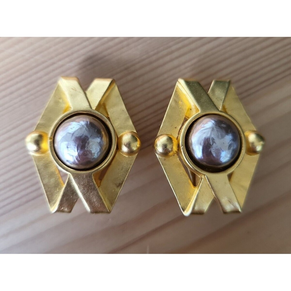 KARL LAGERFELD Baroque Grey Pearl Matte Gold Lattice Vintage Clip  Earrings Rare